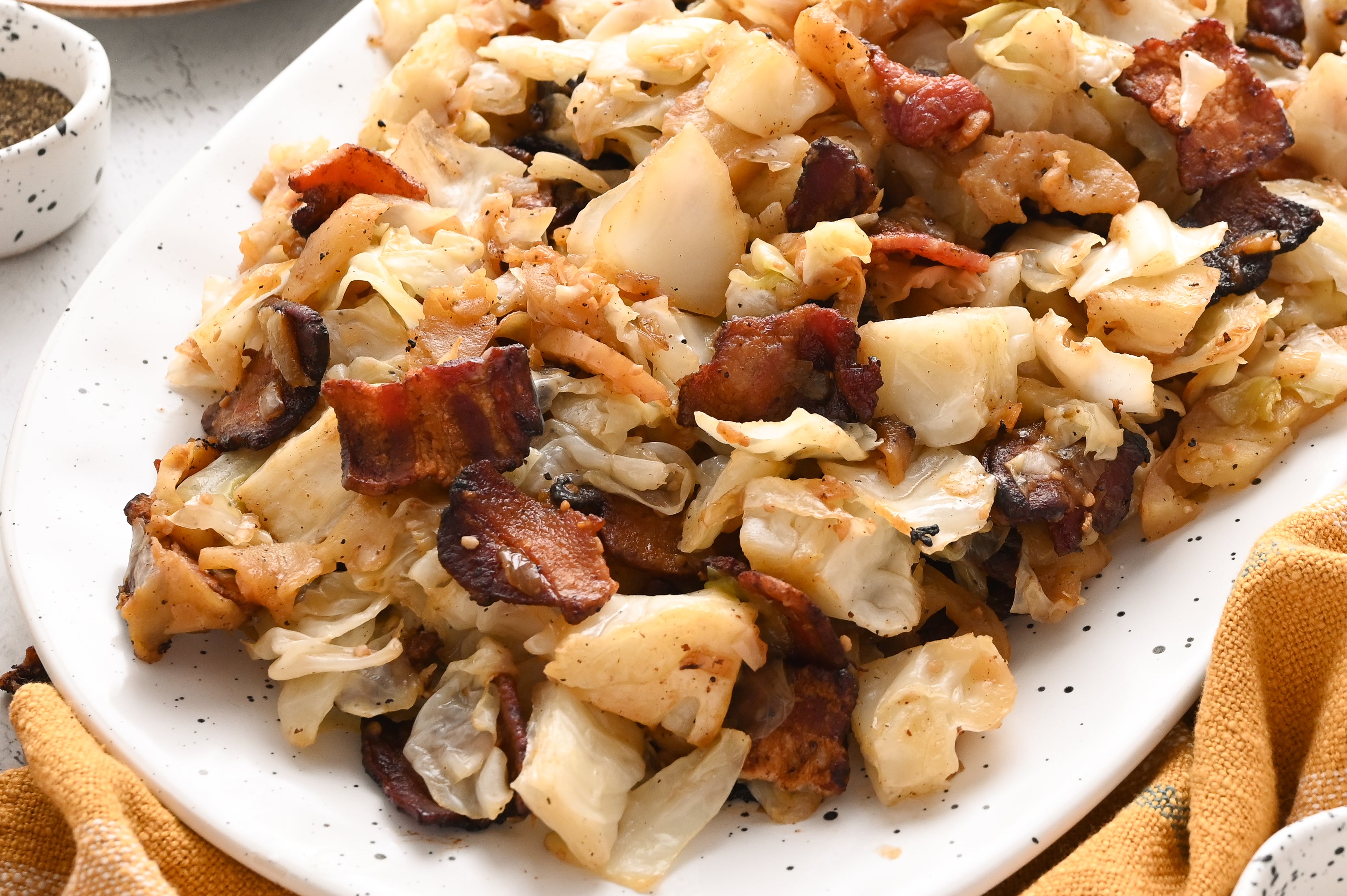 Fried Cabbage and Bacon (One Pan Cabbage and Bacon)
