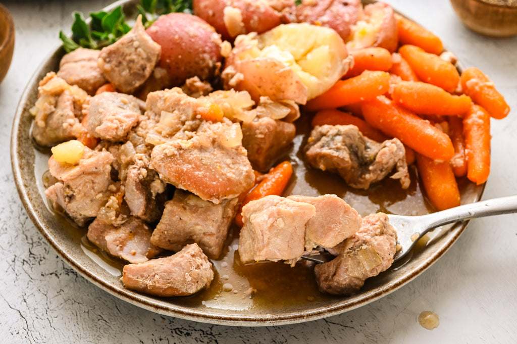 5 Minute Prep! Pork and Potatoes - Slow Cooker